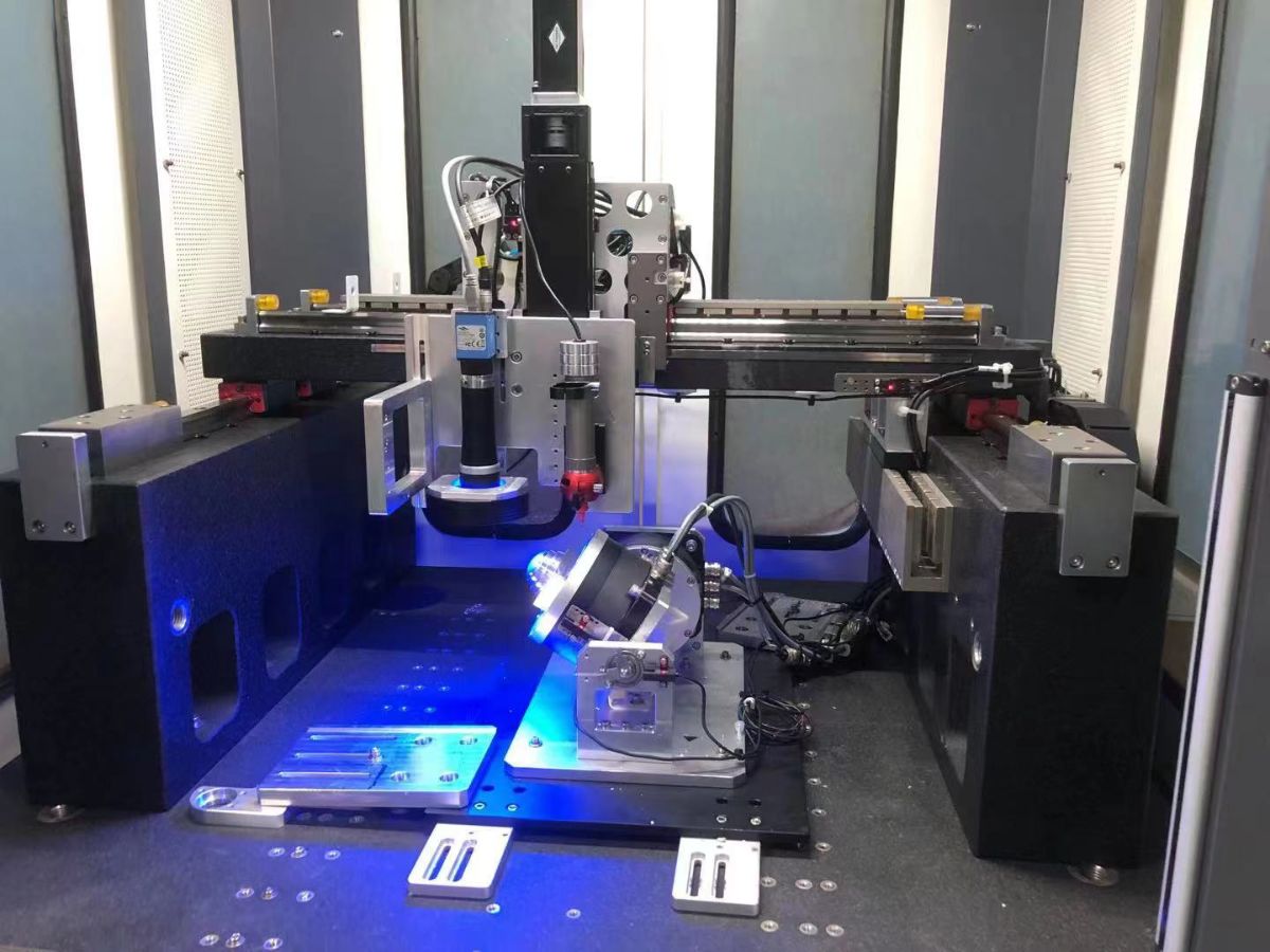 고급 5축 CNC 공작기계는 왜 서보모터 대신 DD 모터를 선택할까요?