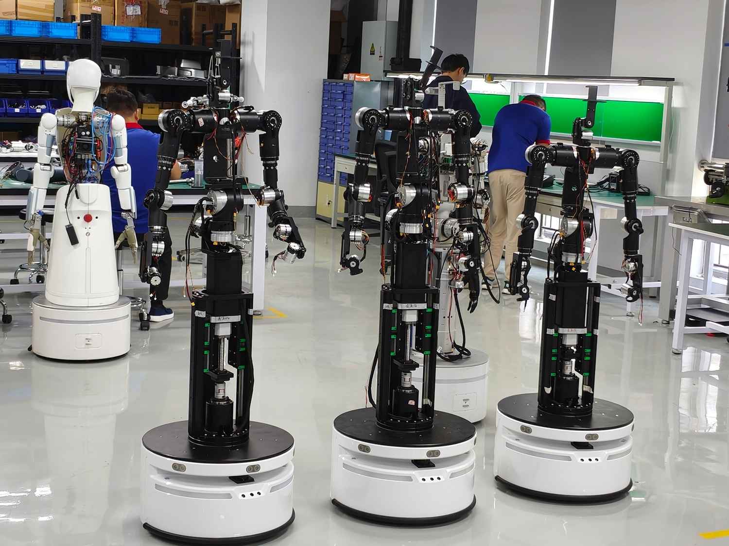 humanoid ledmotor