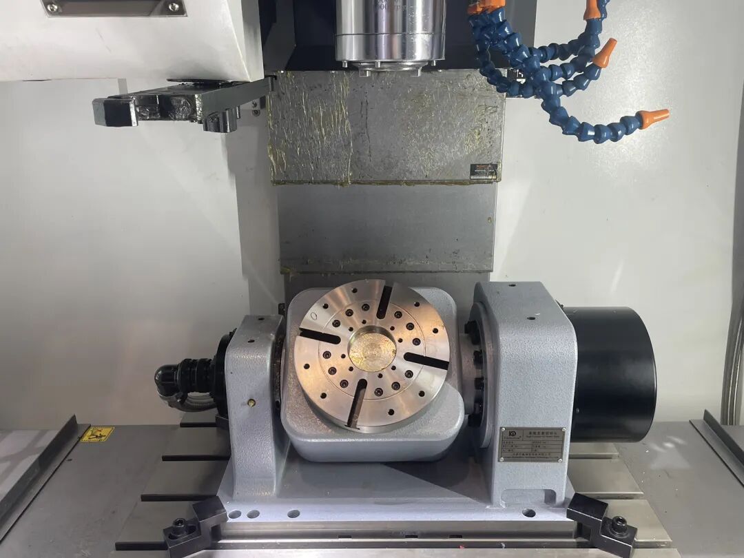 CNC döner tabla için harmonik tahrik aktüatörü