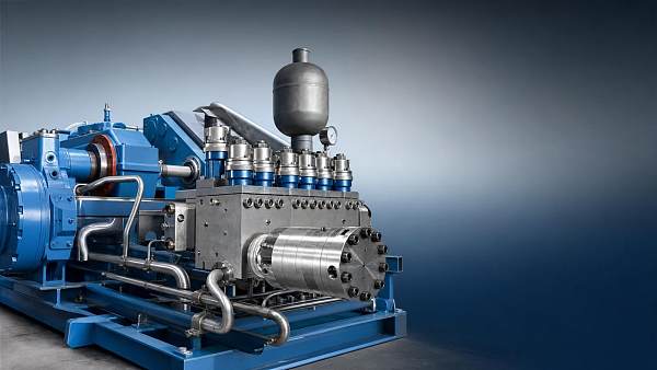 Oil Fracking Pumps: What Drives Maintenance Costs in the Field