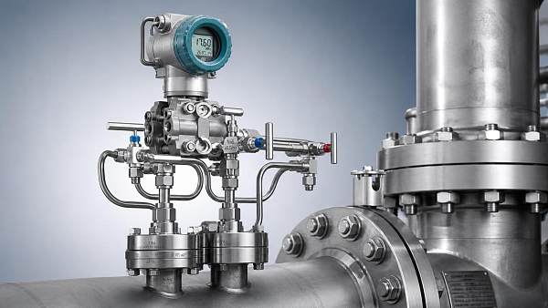 How to Select High Pressure Instrumentation for Corrosive and High-Temperature Service