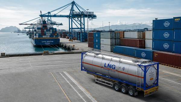 Red Sea Diversions Extend LNG Trailer Lead Times