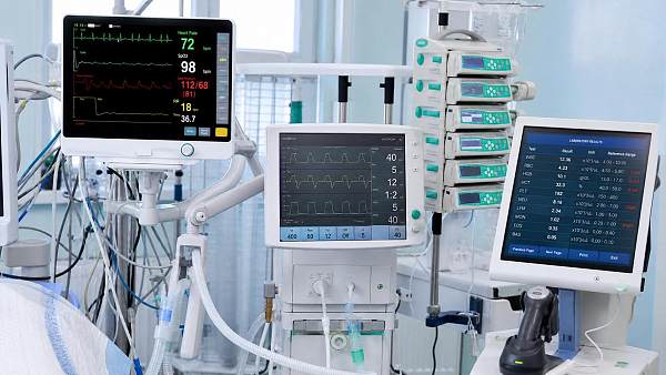 How to Evaluate Clinical Decision Support Tools for ICU and Acute Care Workflows