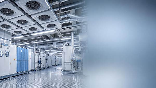 Cleanroom Energy Management: Where Power Use Rises and How to Cut It Safely