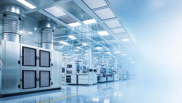 Electronics Cleanroom Solutions: How to Choose FFU, AHU, and HEPA Setups
