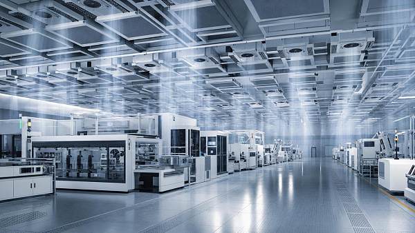 How Ceiling Mounted Cleanroom Airflow Systems Support Stable ISO Class Control