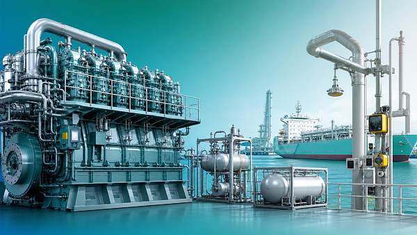 Green Ammonia Fuel for Marine Engines: Use Cases, Risks, and Retrofit Needs