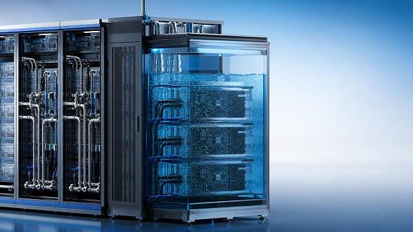 Liquid Cooling Technology for Data Centers: When to Choose Direct-to-Chip vs Immersion