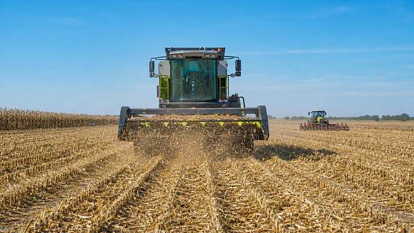 Corn Straw Management Options for Faster Field Turnaround