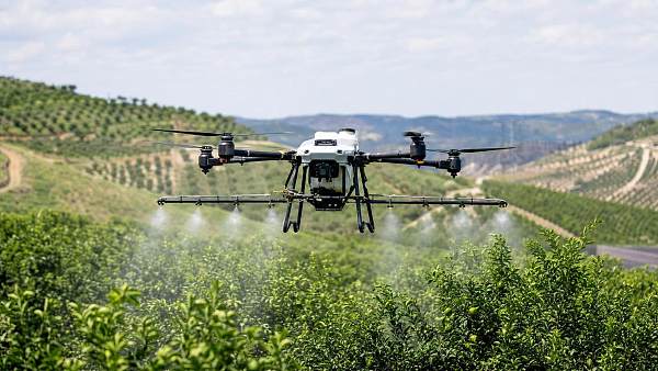 Drone Terrain-Following Technology: Key Features That Reduce Drift Risk
