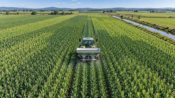 How satellite data improves variable-rate decisions in precision farming