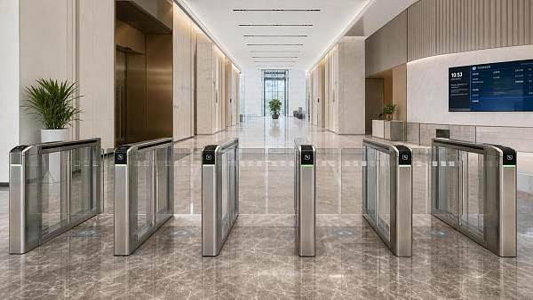How Servo Driven Turnstiles for Lobbies Improve Throughput and User Experience