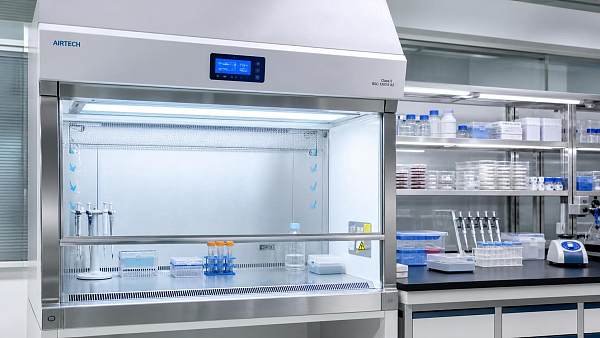 Biosafety Cabinet Systems: Key Standards and Performance Differences