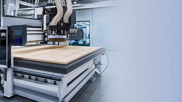 How to Choose a CNC Woodworking Router for Plywood Cutting and Nesting?