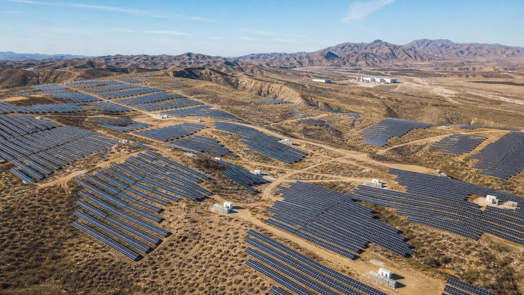 String Inverters for Solar Farms: When They Outperform Central Systems