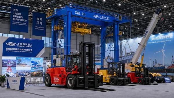 WBX Day One Draws 10,000+ as Heavy Wind Cargo Gear Gains Attention