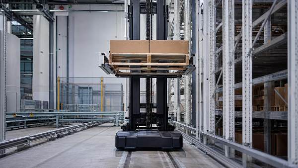 How to Improve Precision Lifting Accuracy in Repetitive Load Handling