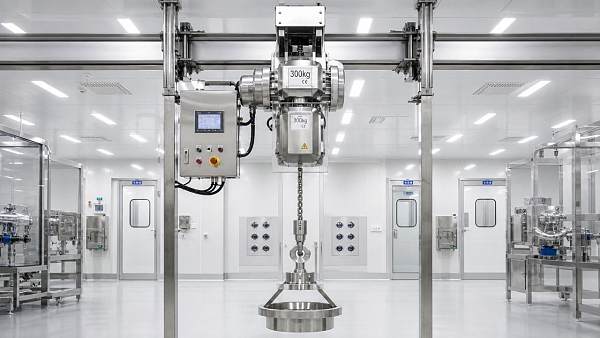Cleanroom Hoist Price: What Changes the Total Cost?