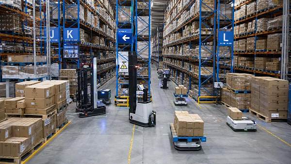 Warehouse Material Flow Problems: 7 Signs Your Layout Is Slowing Throughput