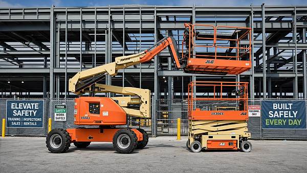 AWP Safety in the USA: OSHA and ANSI Rules That Affect Jobsite Use