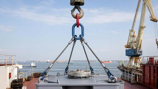 How to select marine rigging equipment based on safe working load