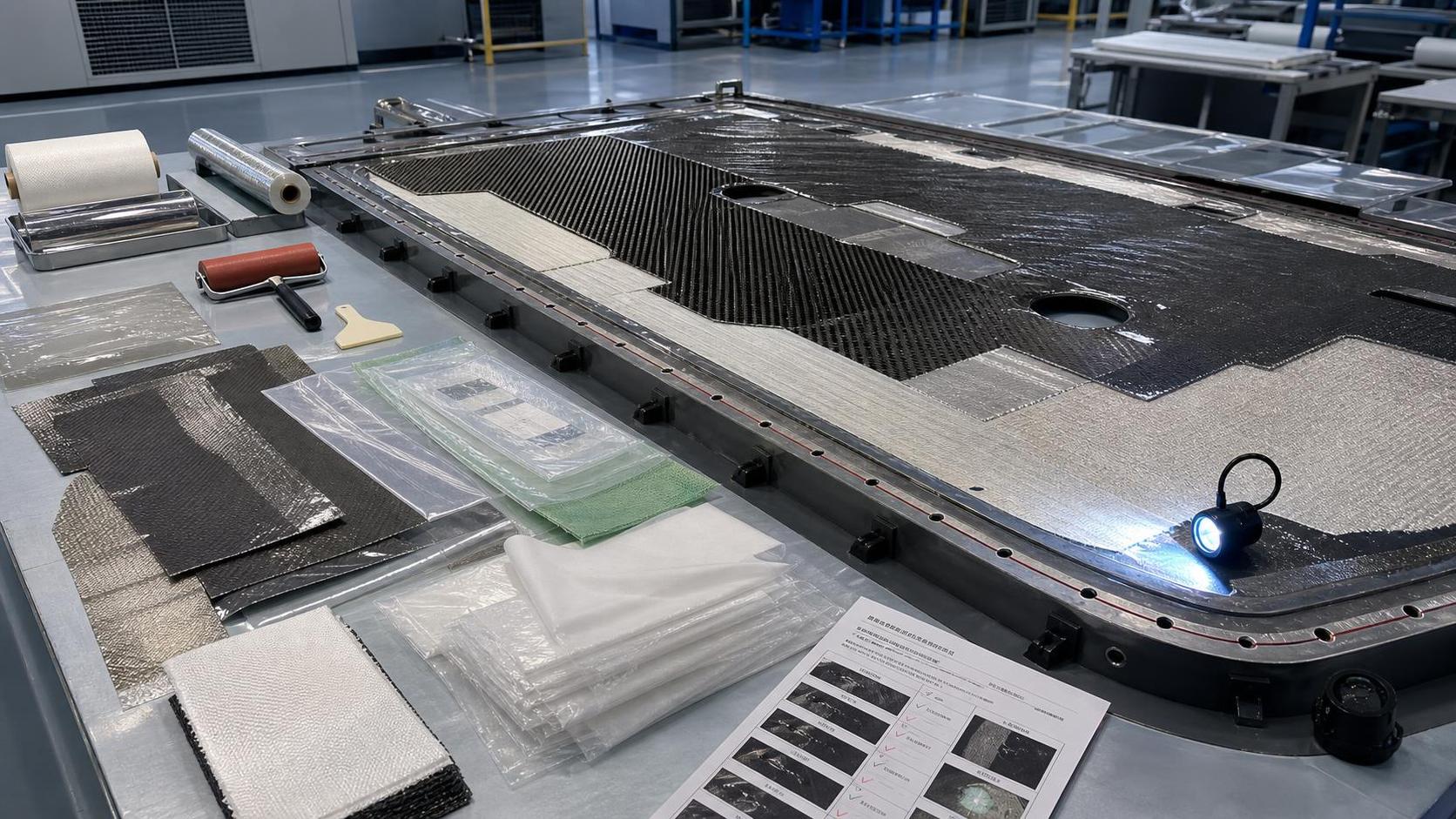 Manual Composite Layup Explained: Process Steps, Material Choices, and Common Defects
