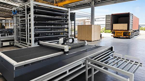 Ningbo Customs Speeds Smart Cutter Exports