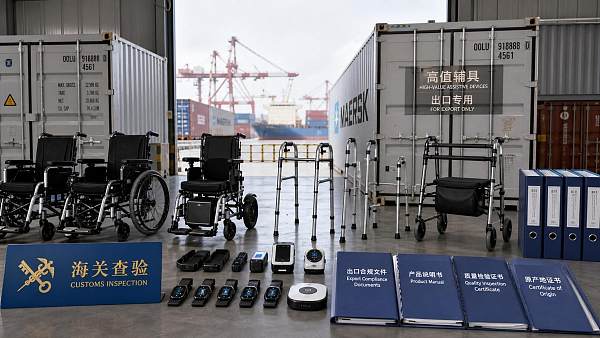 China Customs Tightens Checks on Senior Aid Exports