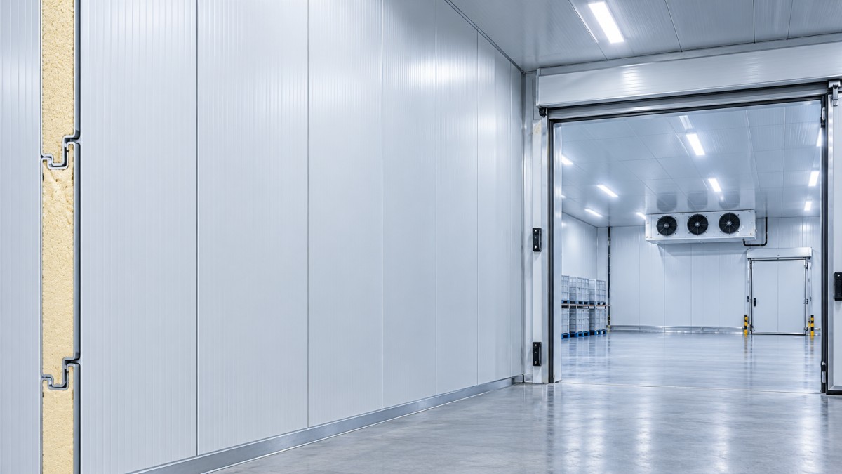 When does cold room panel size create too many wall joints? Quando o tamanho dos painéis da câmara frigorífica cria juntas demais nas paredes?