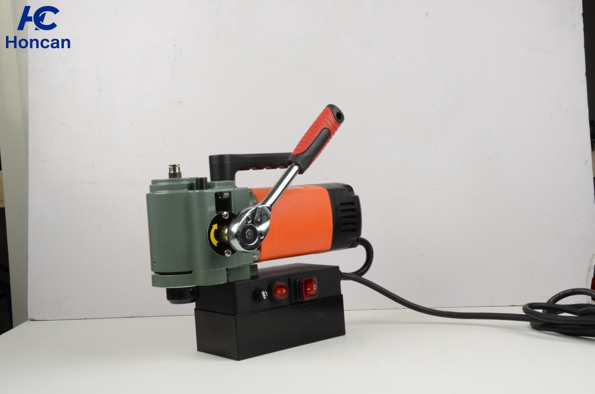 Perceuse magnétique VDW35