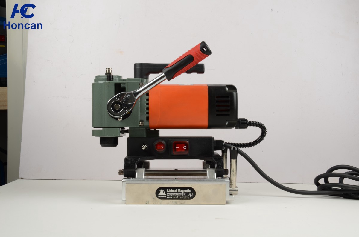 Furadeira magnética VDG60