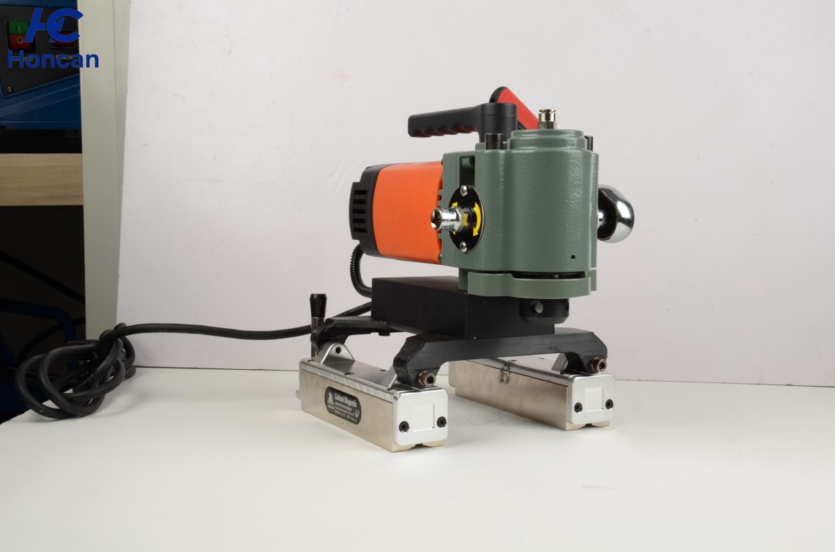 Furadeira magnética VDG60