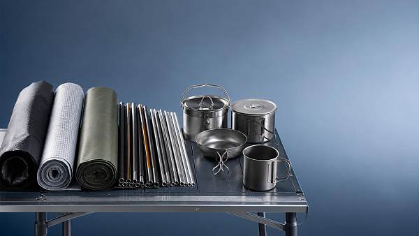High-End Outdoor Gear Buying Guide: Materials, Weight, and Durability Compared