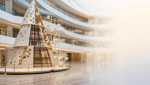 How to Plan Seasonal Mall Installation Art for Foot Traffic, Safety, and Fast Turnover