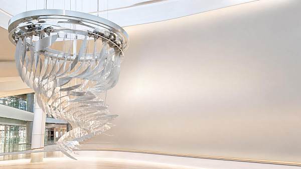 Kinetic Mall Installation Art: What to Plan for Safety, Motion, and Maintenance