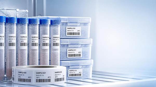 How to choose cryogenic labels for laboratory samples that stay readable after freezing