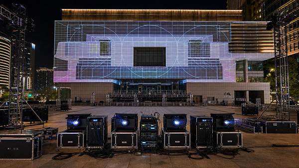 Architectural Projection Cost Breakdown: What Drives Budget from Content to Installation?