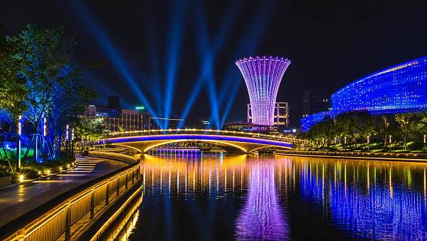 How Tourism Lighting Shows Drive Visitor Engagement in Parks, Waterfronts, and Landmarks