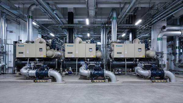 How to compare commercial chillers beyond upfront price