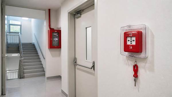 Manual Call Points in Public Buildings: Placement and Reset Requirements