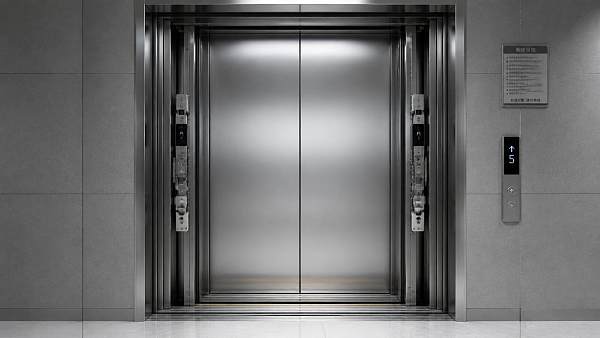 Elevator Door Interlocks: Failure Modes, Inspection Points, and Safety Risks