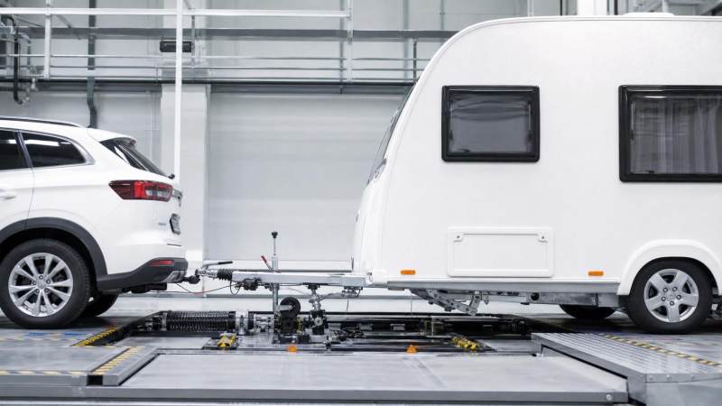 DOT Rule Takes Effect for RV Towing Stability