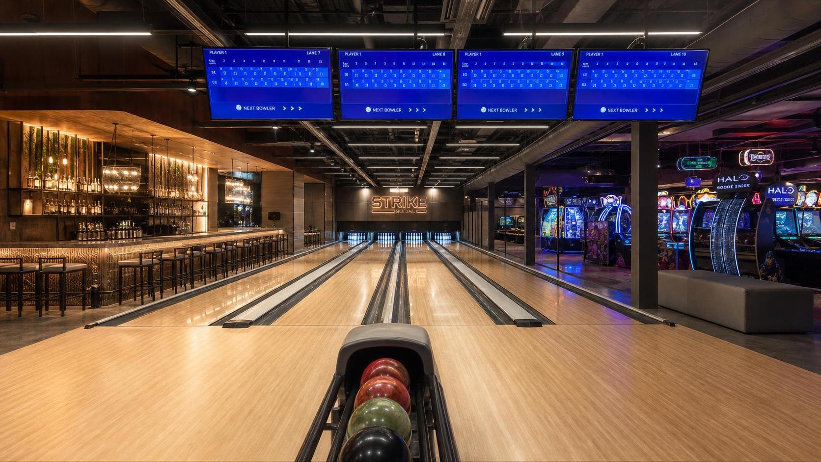 Venue Revenue Per Square Foot in Bowling: How to Benchmark Profit by Lane, Arcade, and F&B