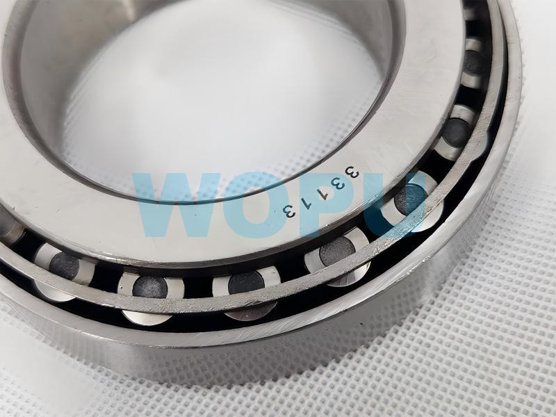 Roulement à rouleaux coniques 33113X2 / 7813E pour roue arrière de SINOTRUK HOWO, pièce détachée pour camion