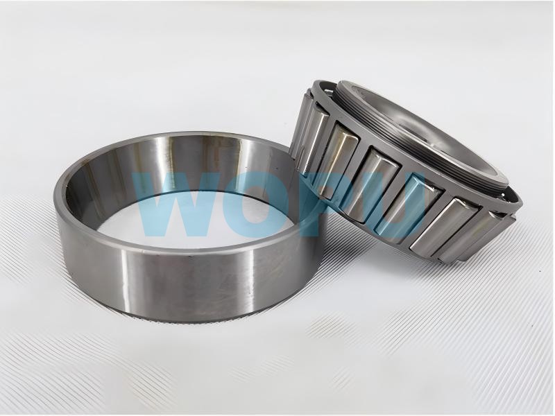30613 / 30613B / 7713 Roulement de moyeu de roue avant pour pièces détachées de camions SINOTRUK HOWO et FAW Jiefang