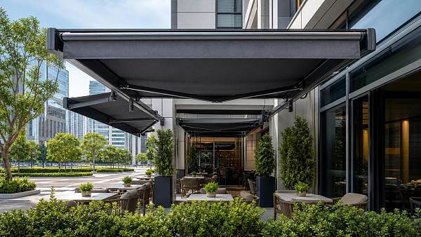 How to Evaluate a Retractable Awning Systems Manufacturer for Commercial Projects