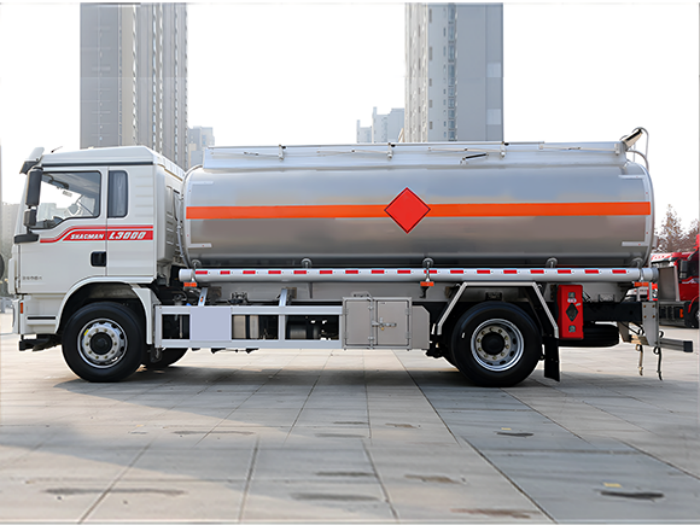 SHACMAN L3000 Fuel Tank Truck