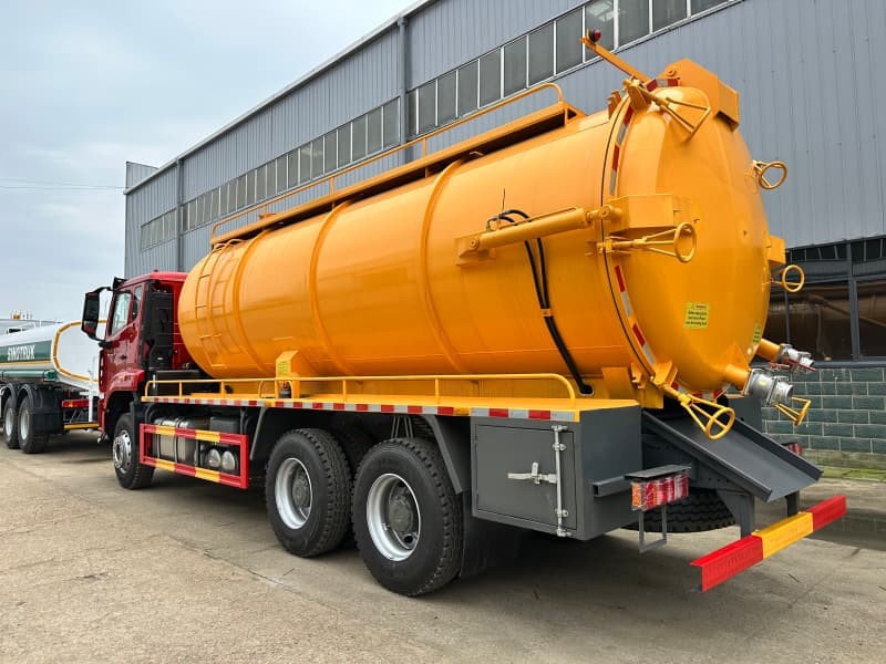 HOWO 371 Sewage suction truck-3