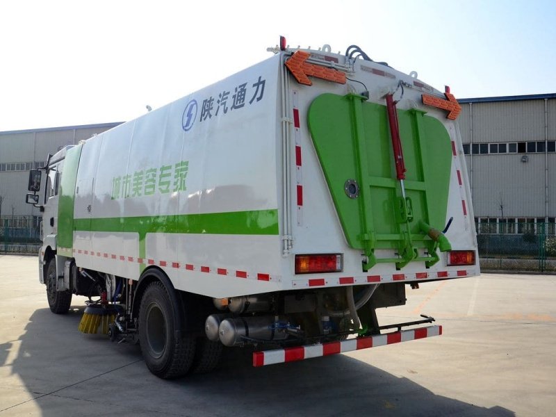 SHACMAN M3000 Sweeper-Scrubber Truck