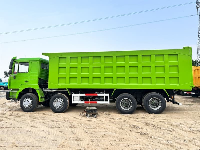 SHACMAN F3000 8x4 Dump Truck